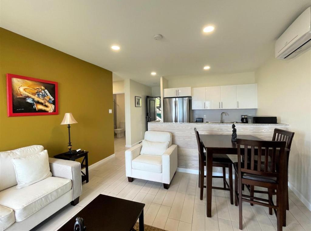 באסטר Hillsboro Condominiums מראה חיצוני תמונה